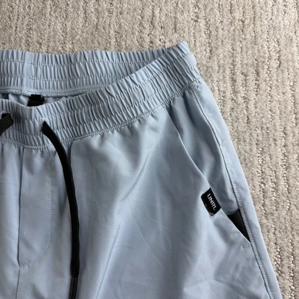 UNRL Apex Shorts Mens Size Medium Light Blue Athletic Gym Training Workout